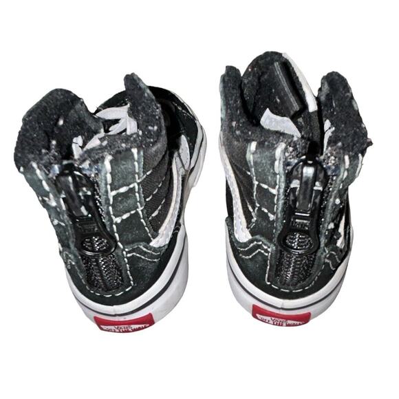 VANS Sk8-Hi Toddler Size‎ 6 Shoes Black White Canvas Sneakers Kids Unisex - Picture 3 of 9